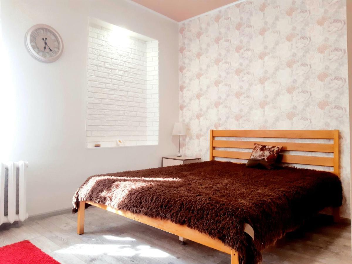 Яновского 1К Apartment Kropîvnîțkîi Exterior foto
